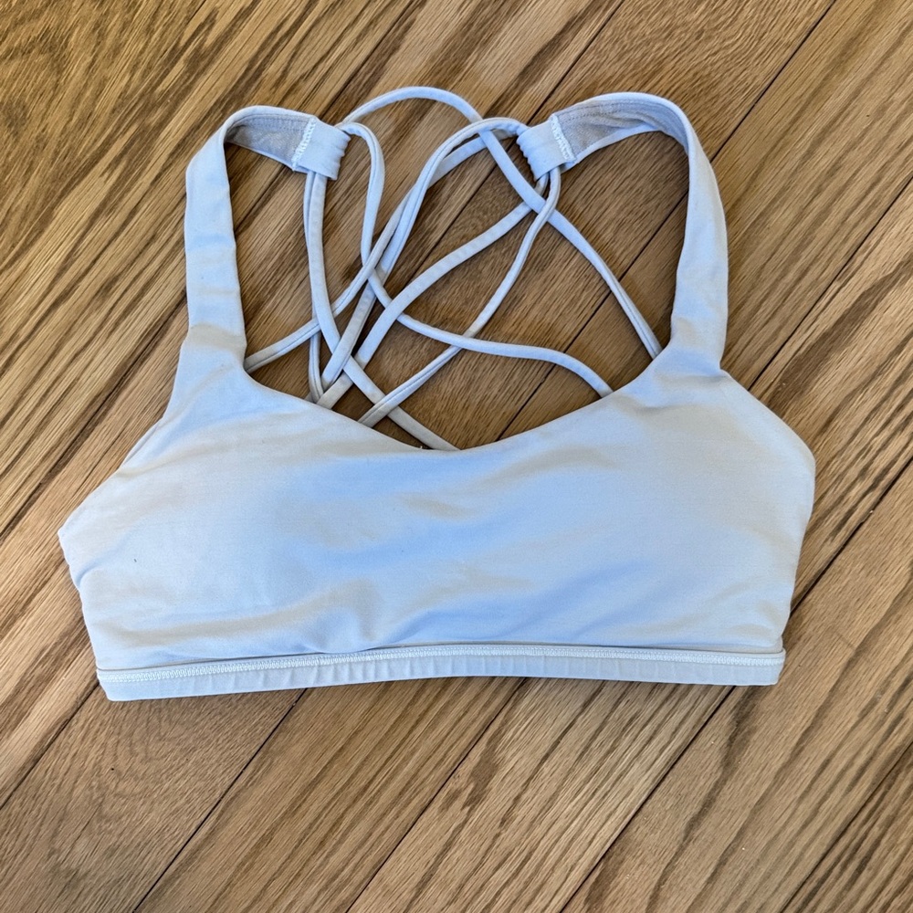 Lululemon sports bra